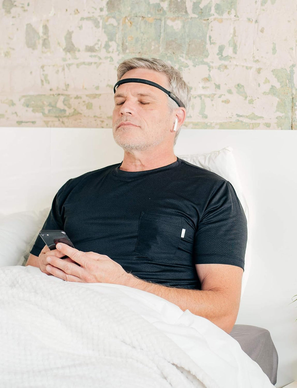 MUSE 2: The Brain Sensing Headband - Meditation Tracker Multi Sensor Headset Device - Responsive Sound Feedback for Brain Wave, Heart, Body & Breath Activity,Black/Grey