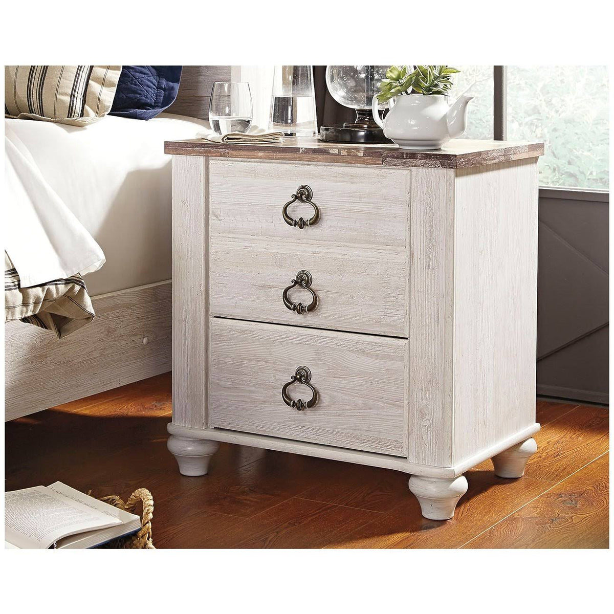 Willowton Nightstand Two-Tone - Signature Design by Ashley