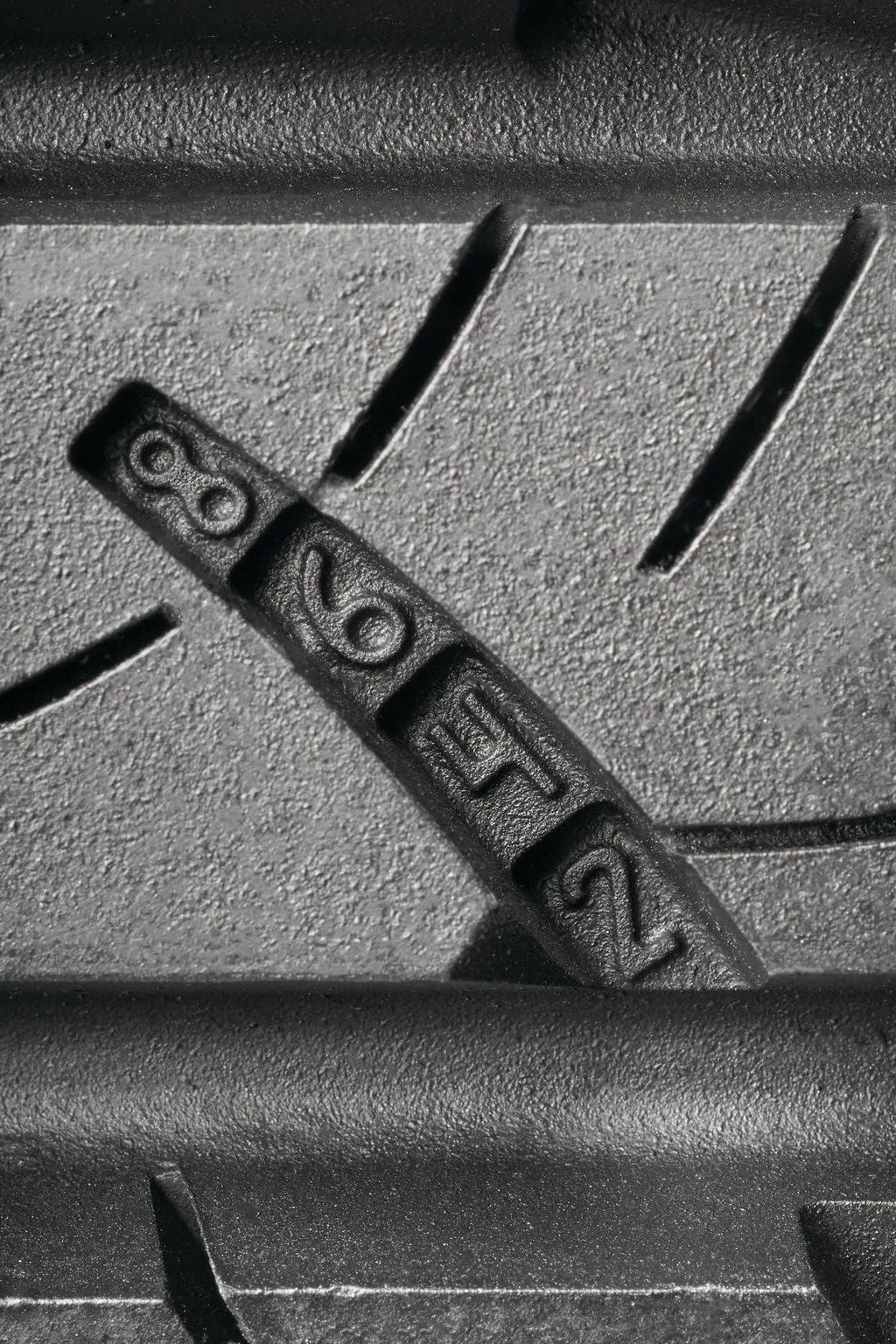 Goodyear Assurance Outlast Tire P205/60R16 91V SL